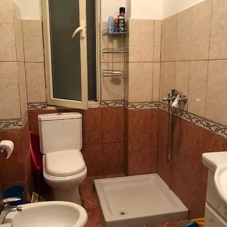 Kompleksi Freskia Apartment *