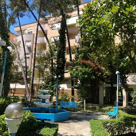 Kompleksi Freskia Apartament